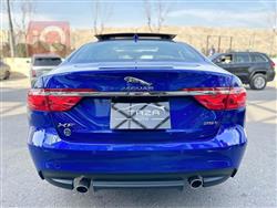 جاكوار XF